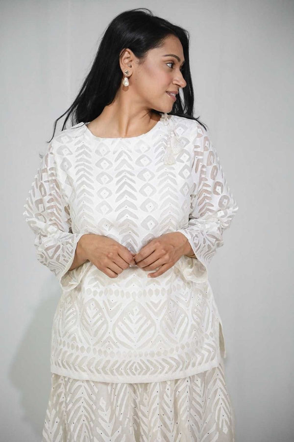 Extra image for Pearl White Floral