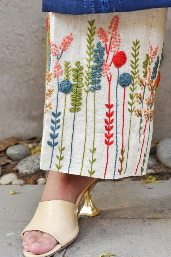 Extra image for FLORAL EMBROIDERED PANTS