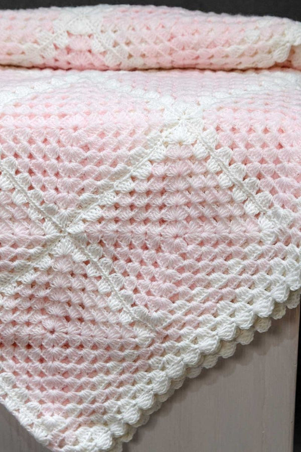 Extra image for Crochet Berry Blossom Baby Blanket.