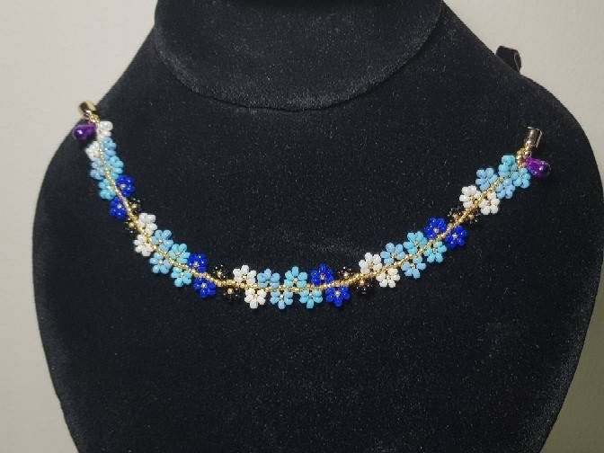 Blur gradient half daisy bracelet