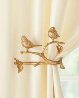 Curtain Holder