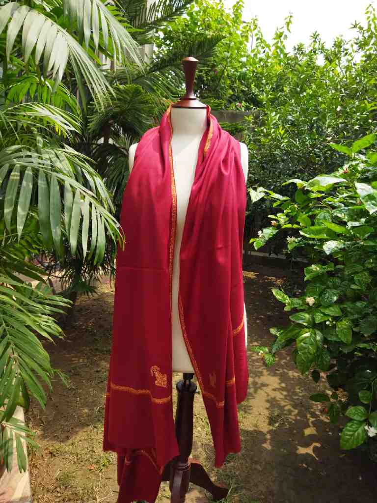 Woollen Pashmina Shawl with Kani Outline