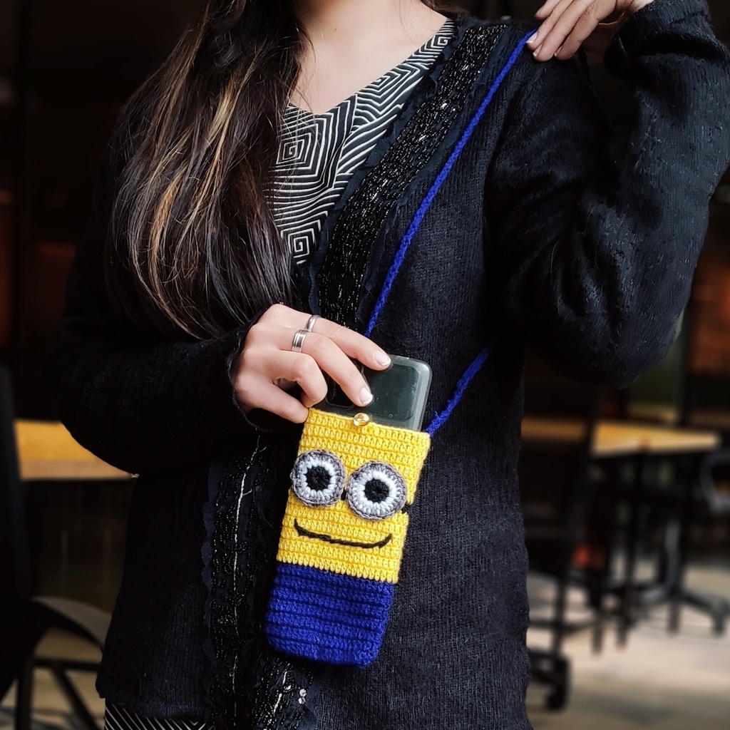 Minions Mobile Pouch