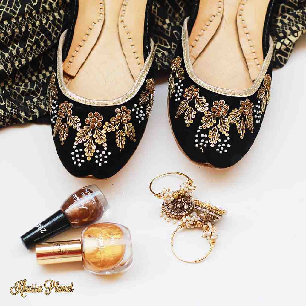 Handcrafted Dabka Work Khussa 