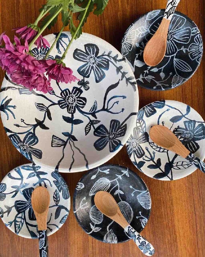 Handpainted Terracotta Platter Set with Beechwood Spoons (Set of 9)