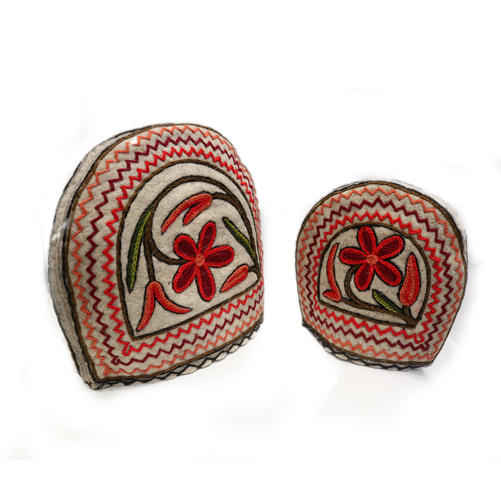 Hand Embroidery Tea Cozy set