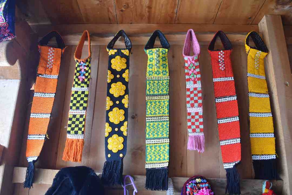 kalashi traditional cap