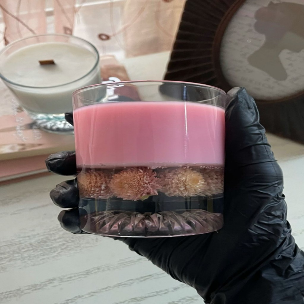 Gel and Soy wax candle