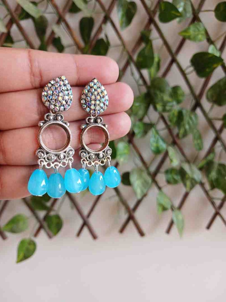 Traditional earrings 
