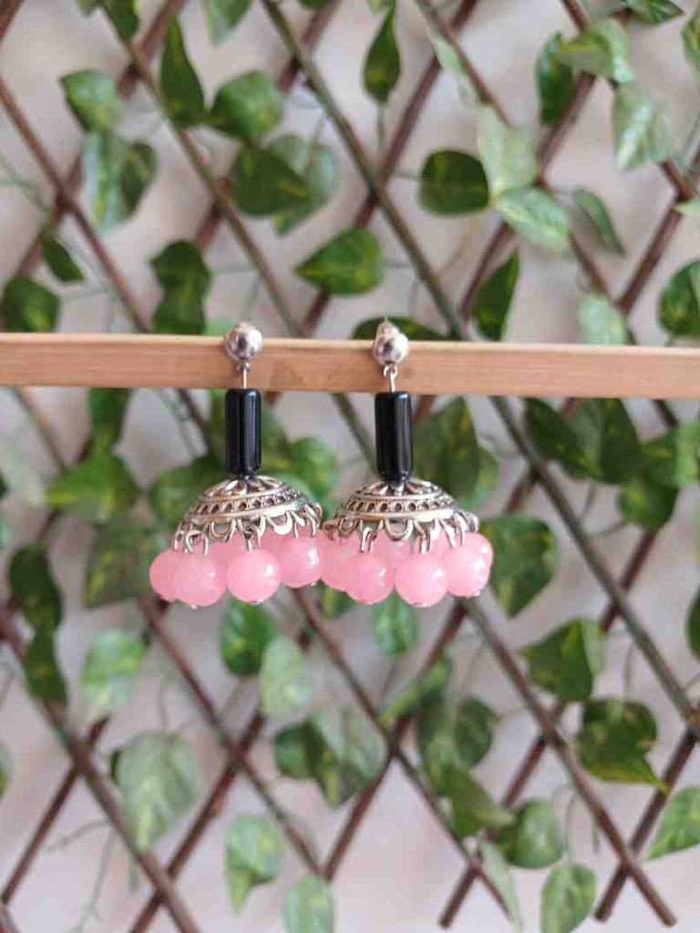 Traditional earrings 