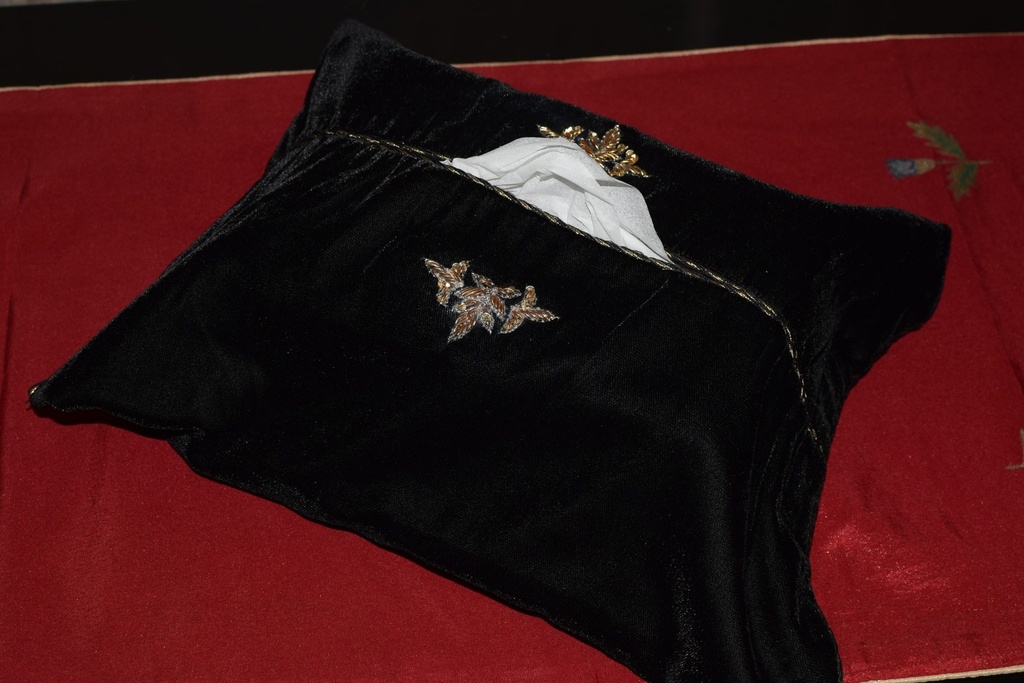 TB-21 Black Velvet Tissue Box Cover with Dabka Work