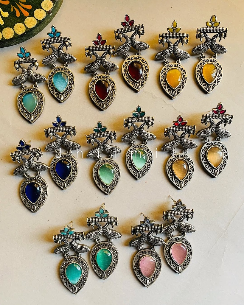 Peacock motif stone drop Ear candy