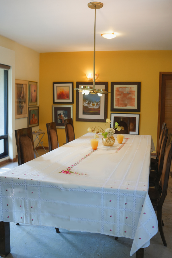 Heritage Elegance Dining Set