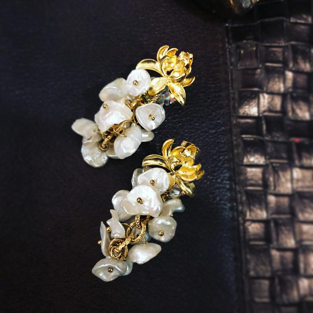 Baroque Pearl Earrings