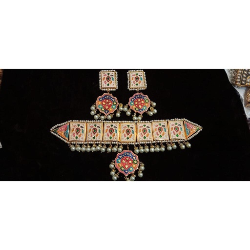 [PK4359-JW-BNG-013989] Menakari Chocker Set