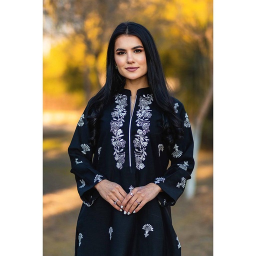 [PK4642-GN-GEN-014139] Midnight Mystic - Hand Embroidered