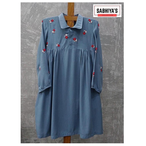 [PK5859-CW-PRT-016747] Floral Embroidery Shirt