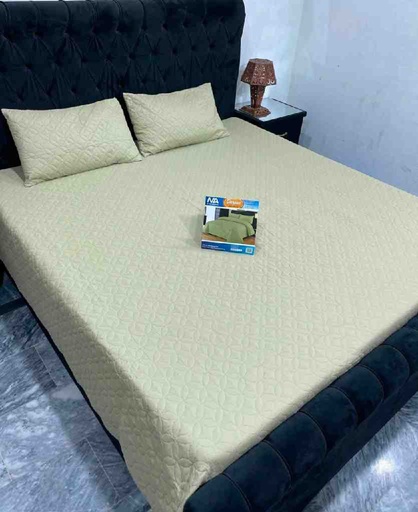 [PK4383-HM-BDC-022693] Quilted Bedspread