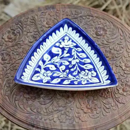 [PK0363-HM-TRY-026015] Blue Pottery Triangular Dish
