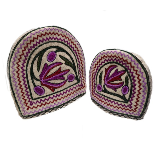 [PK0208-HM-GEN-002601] Hand Embroidery Tea Cozy set