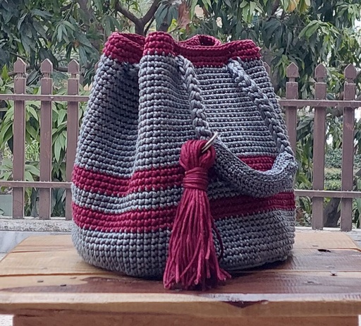 [PK9503-BG-HAN-029966] Handmade Crochet Hand Bag
