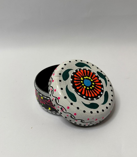 [VC-NUQ-NQPJB09] Hand Painted Jewelry Box