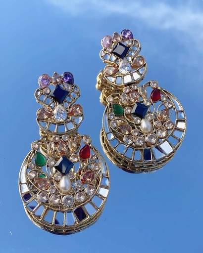 [VC-JHIL-080] Zirconia cut work earrings