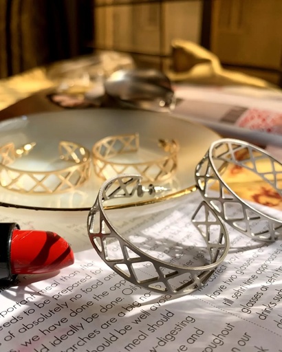 [VC-JHIL-160] SIlver Hoops