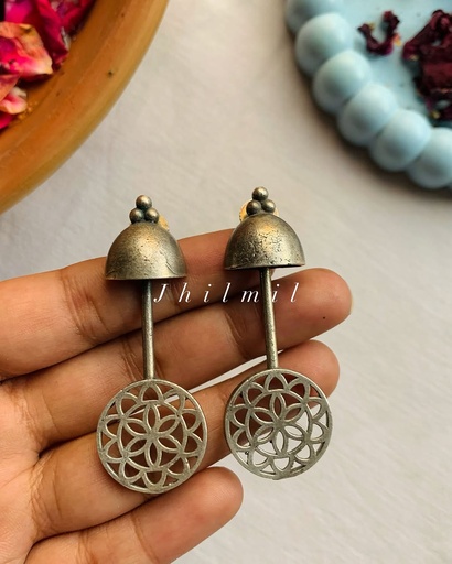 [VC-JHIL-220] Bell drop Brass earrings