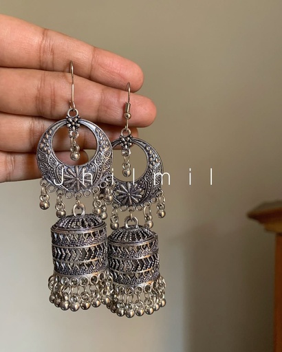 [VC-JHIL-263] Long Jhumki with Floral Carving