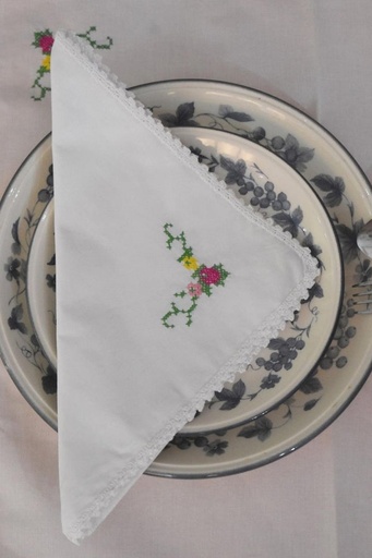 [3.TN.24] Pink Vines