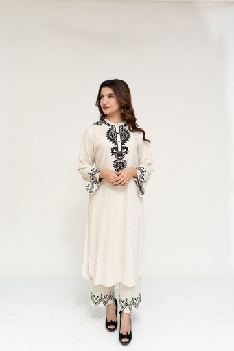 [13.KP.25] BLACK THREAD