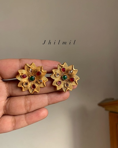 Rajwari Phool Earrings.