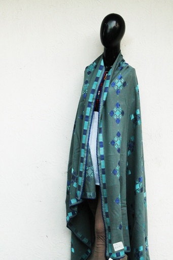 [PK0029-CW-SCF-000490] Hand embroidered jisti shawl